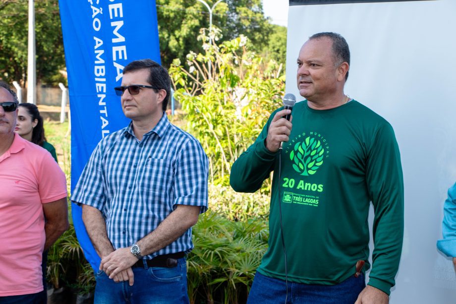 Equipe do Viveiro Municipal de Mudas realiza homenagens e comemora os 20 anos do serviço