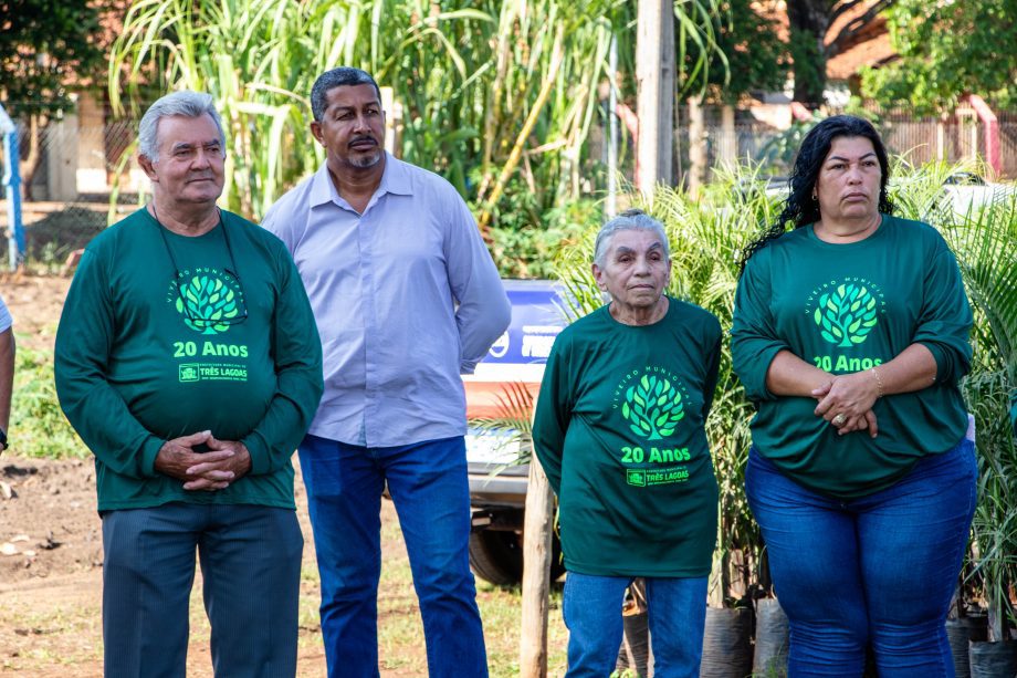 Equipe do Viveiro Municipal de Mudas realiza homenagens e comemora os 20 anos do serviço
