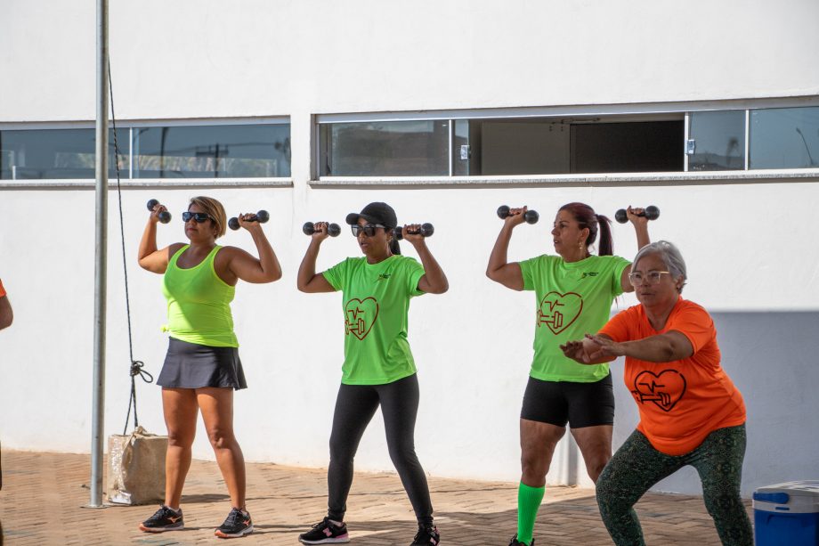 Academia de Saúde celebrou aniversário de 6 anos na Feira Central. Veja fotos