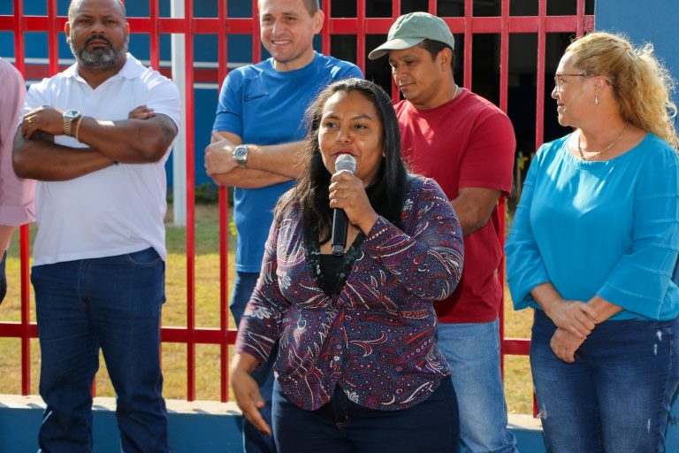 Prefeito assina ordem de serviço da pavimentação e drenagem do bairro Jardim Oiti