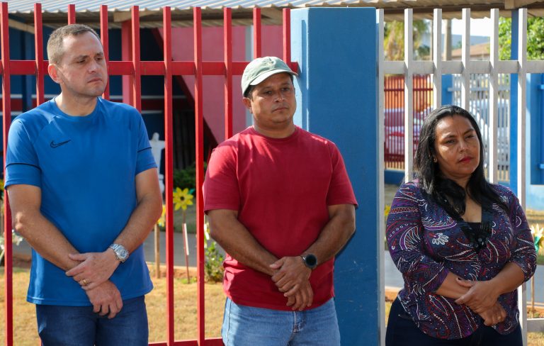 Prefeito assina ordem de serviço da pavimentação e drenagem do bairro Jardim Oiti