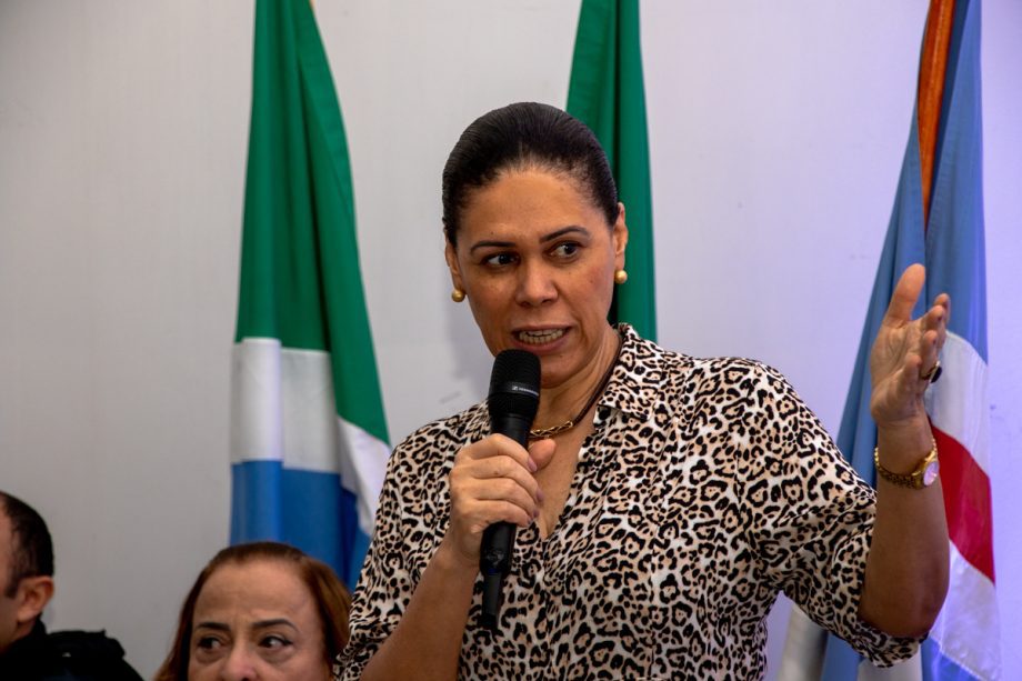 CONCURSO PÚBLICO – Prefeitura empossou 48 professores para Educação Infantil nesta quarta-feira (06)