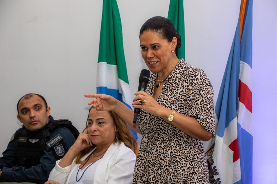 CONCURSO PÚBLICO – Prefeitura empossou 48 professores para Educação Infantil nesta quarta-feira (06)