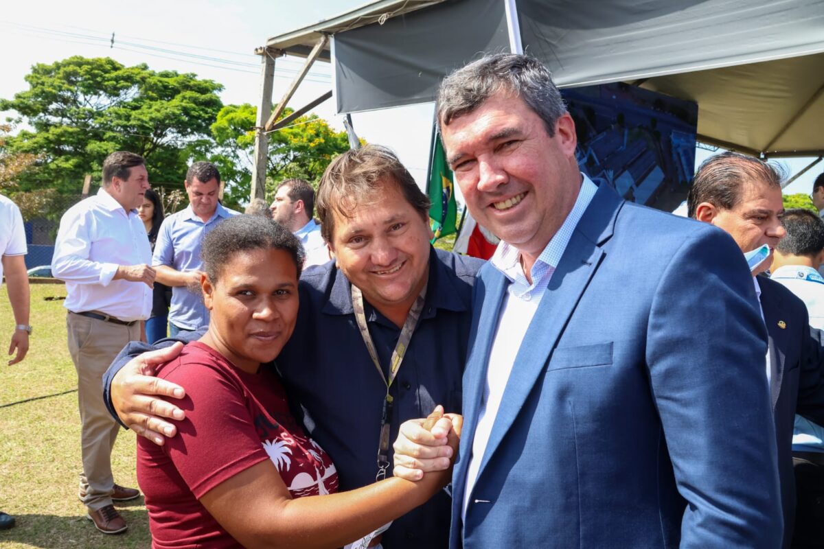 Com foco no desenvolvimento regional, Governo de MS entrega laboratório e herbário na UEMS