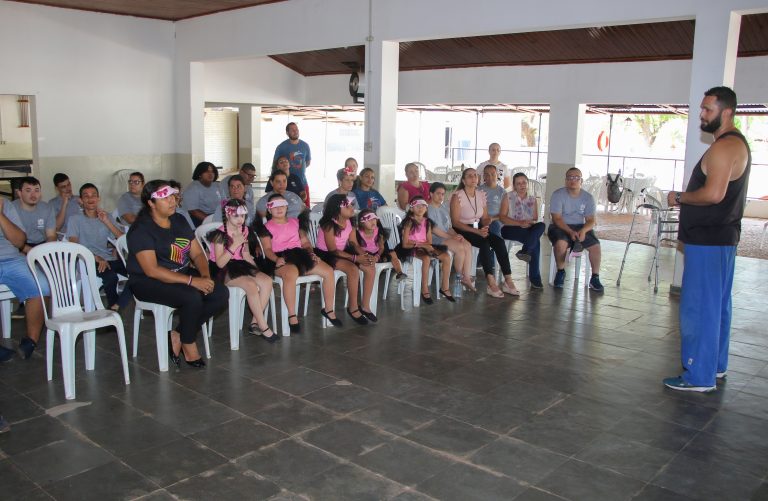 SETEMBRO VERDE – SMAS promove intercâmbio entre alunos da APAE e usuários dos SCFV