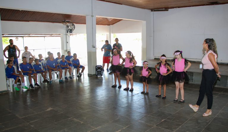 SETEMBRO VERDE – SMAS promove intercâmbio entre alunos da APAE e usuários dos SCFV