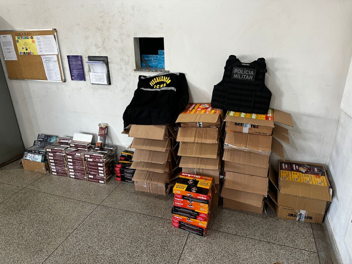 Caminhão carregado com cigarros e essências de narguilé é apreendido em Três Lagoas