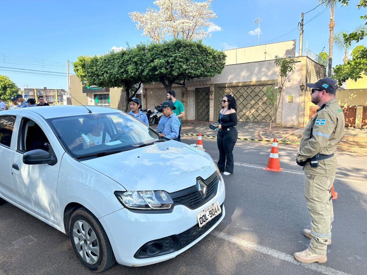 Blitz educativa é realizada na Semana Nacional de Trânsito em Três Lagoas