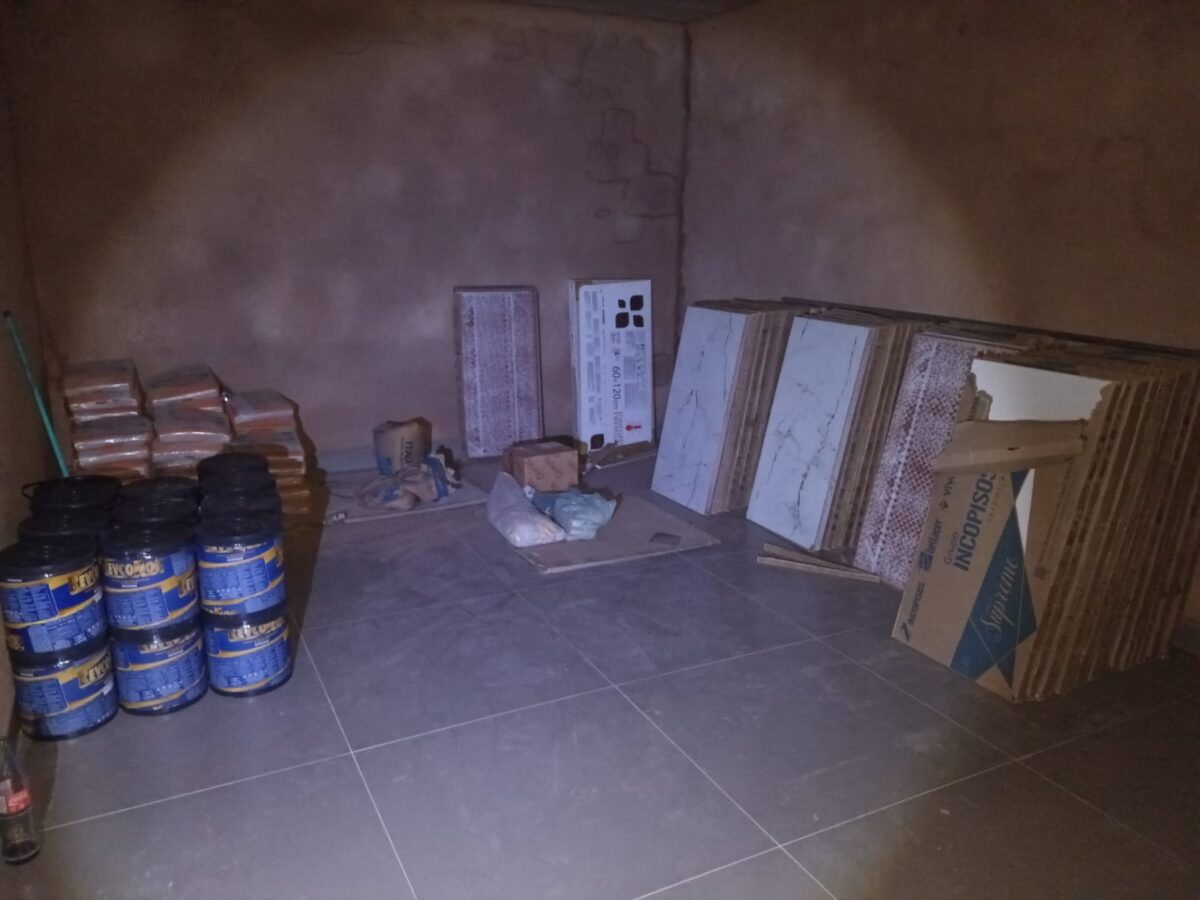 Polícia Civil, com apoio da Polícia Militar prende homem por tráfico de luxo em Água Clara
