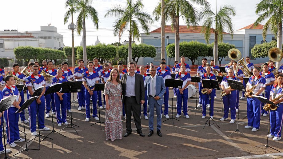 Desfile de 7 de Setembro reúne três-lagoenses na Esplanada da NOB