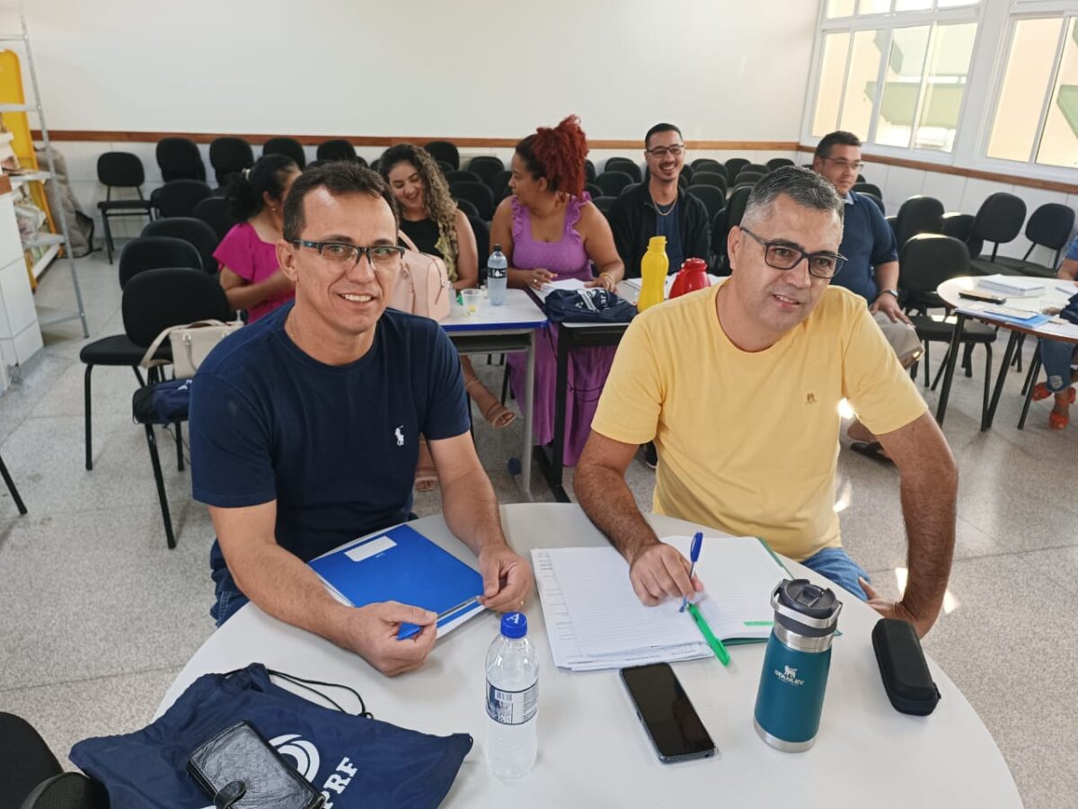 Educação realiza formação com candidatos à direção escolar