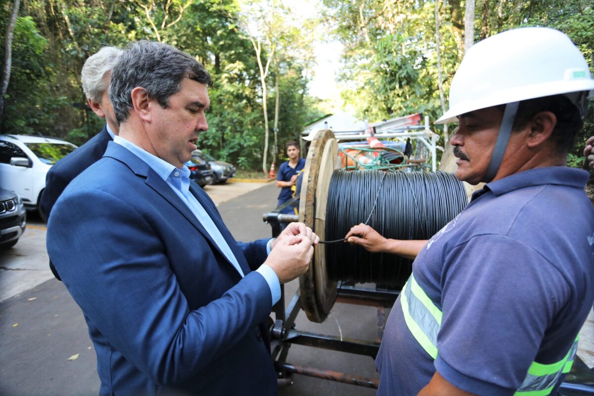 Com tecnologia e conectividade, Governo do Estado inaugura centro de operações da Infovia Digital