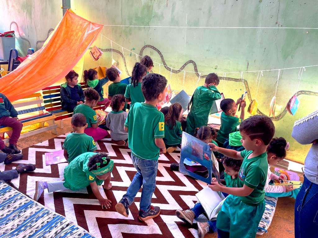 Ceinf Carmelita Barbosa Caetano realiza Projeto de incentivo à leitura em Brasilândia