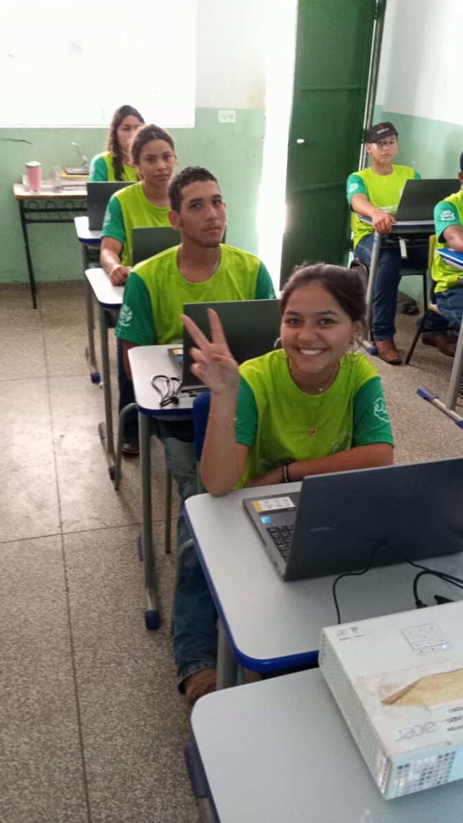 Escola Raimundo Pedro de Souza tem aula inaugural do PROMATEC em Brasilândia