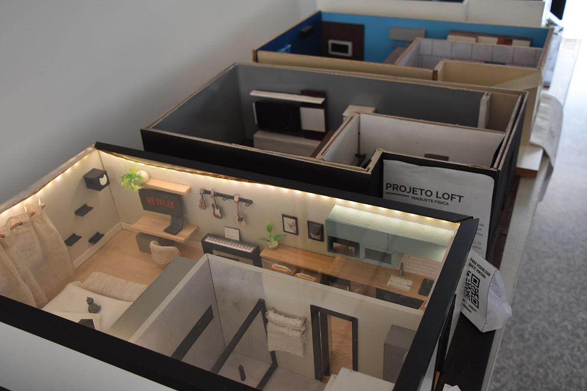 Senai na prática: alunos de Design de Interiores desenvolvem sala de estudos em parceria com a Greenplac Senai na prática: alunos de Design de Interiores desenvolvem sala de estudos em parceria com a Greenplac