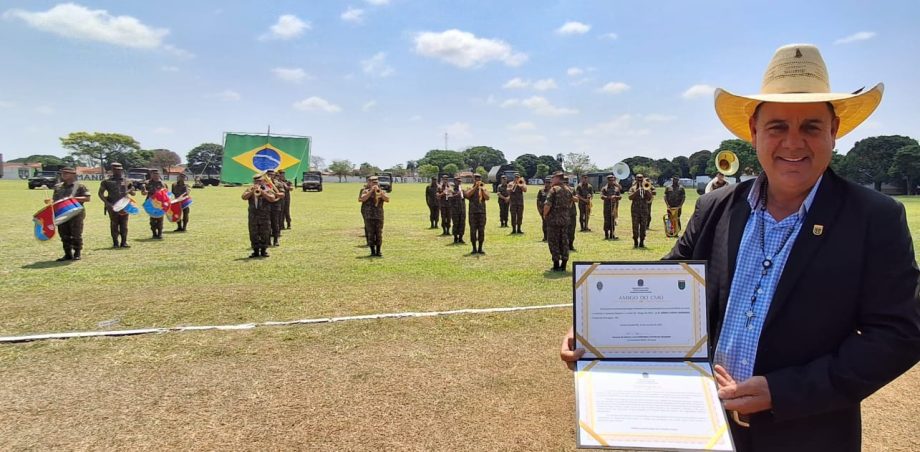 Comando Militar homenageia Angelo Guerreiro no dia do aniversário do quartel-general