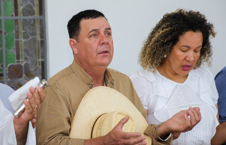 HISTÓRICO – Após reforma completa, Paço Municipal volta a atender ao público e recebe bênção
