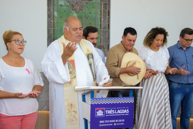 HISTÓRICO – Após reforma completa, Paço Municipal volta a atender ao público e recebe bênção