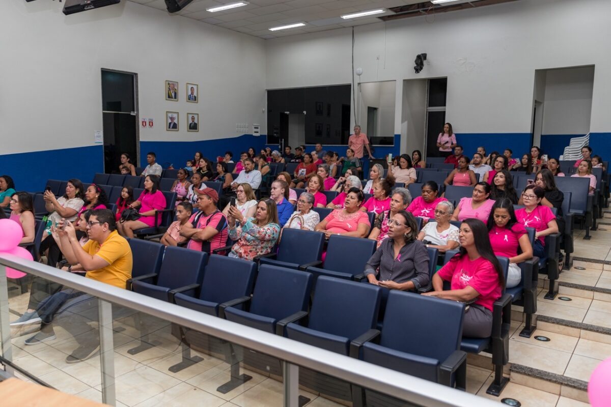 Médica destaca que prevenção, apoio e quebra de mitos são fundamentais para combater o câncer de mama Médica destaca que prevenção, apoio e quebra de mitos são fundamentais para combater o câncer de mama
