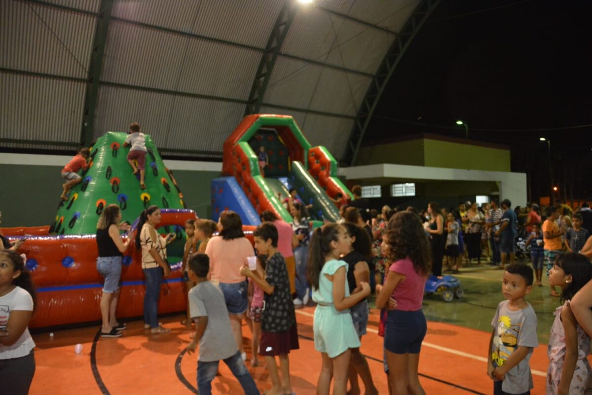 Com atrações circenses, Prefeitura de Bataguassu celebra Dia das Crianças no Distrito de Nova Porto XV