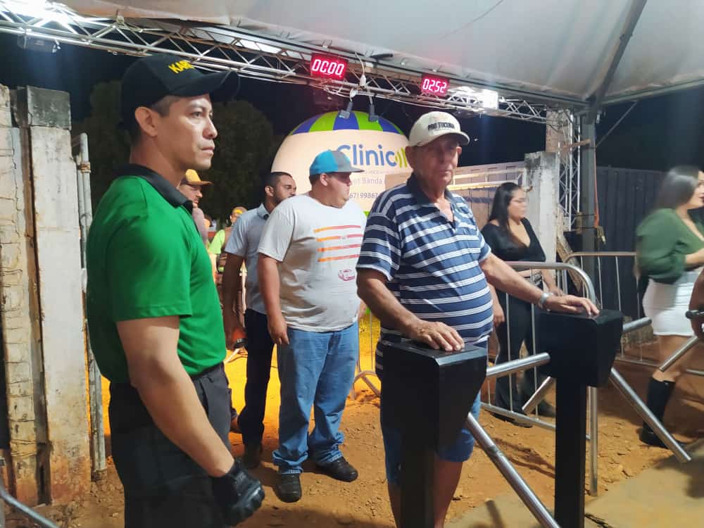 Show de Humberto e Ronaldo marca o 2º Festival do Suíno Brasa Fest em Brasilândia