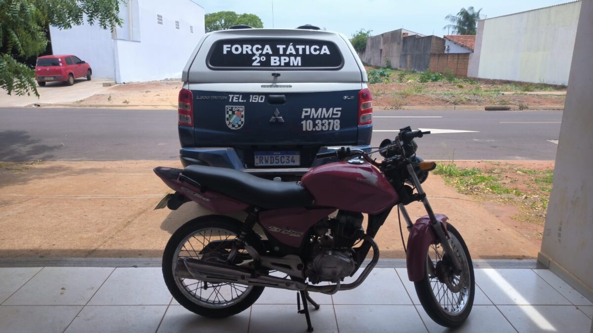 Duas mulheres são presas suspeitas por tráfico de drogas em Três Lagoas; um homem é detido por receptação