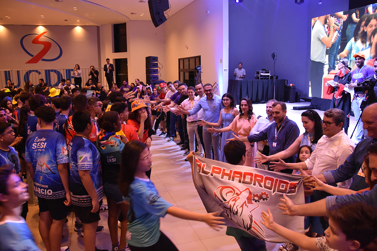 Circuito Estadual de Robótica reúne 22 times das sete unidades da Escola Sesi em MS Circuito Estadual de Robótica reúne 22 times das sete unidades da Escola Sesi em MS