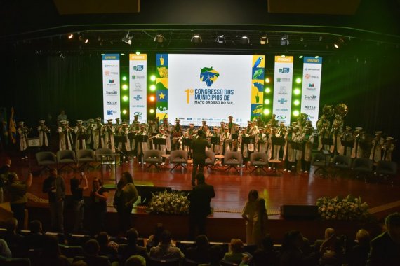Senai apresenta portfólio de soluções no 1º Congresso dos Municípios de MS