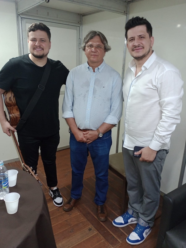 Marcha para Jesus reúne centenas de evangélicos em Brasilândia