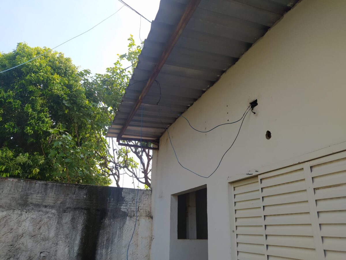 Mau elemento é preso por tentar furtar fios de cobre de escola em Três Lagoas
