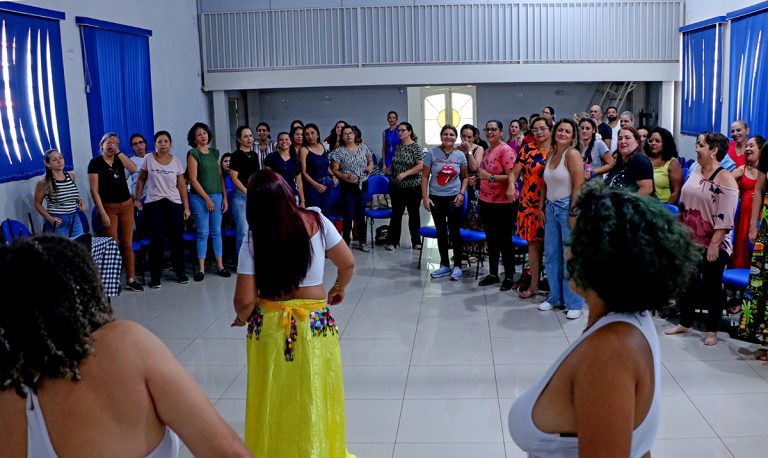 Saúde promove encontro com técnicas e auxiliares em saúde bucal