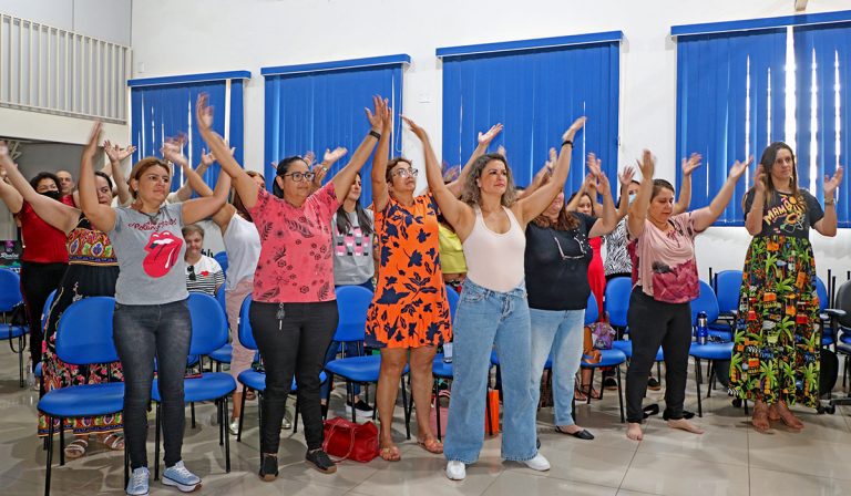Saúde promove encontro com técnicas e auxiliares em saúde bucal