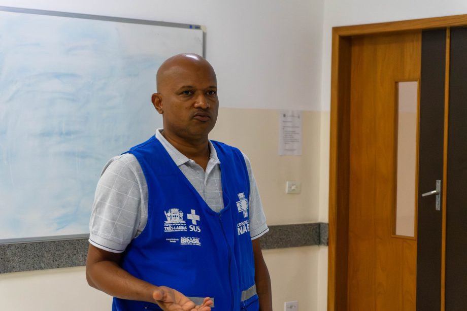 Consultório na Rua é tema de palestra para acadêmicos de medicina da UFMS Consultório na Rua é tema de palestra para acadêmicos de medicina da UFMS