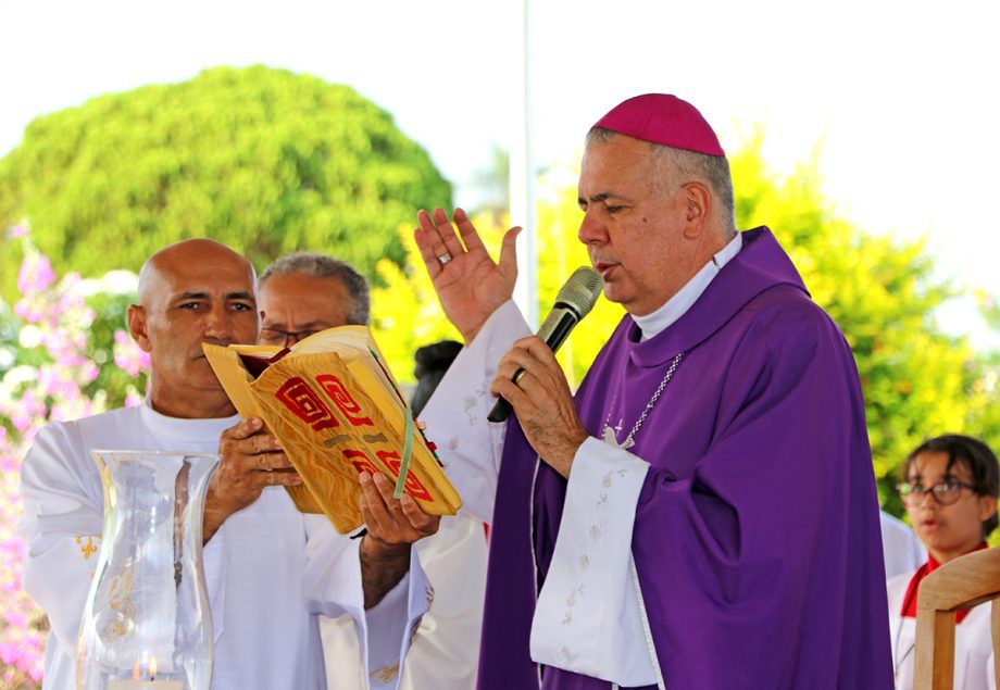Prefeitura de Três Lagoas organiza missas no Dia de Finados nos cemitérios da cidade
