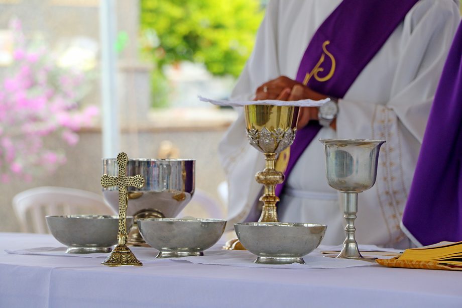 Prefeitura de Três Lagoas organiza missas no Dia de Finados nos cemitérios da cidade