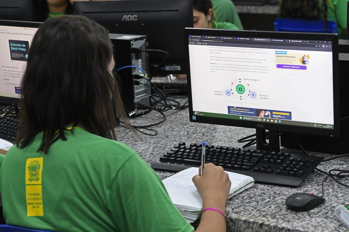 Com tecnologia e inovação, ensino na Rede Estadual é aprovado por alunos, professores e pais em MS Com tecnologia e inovação, ensino na Rede Estadual é aprovado por alunos, professores e pais em MS