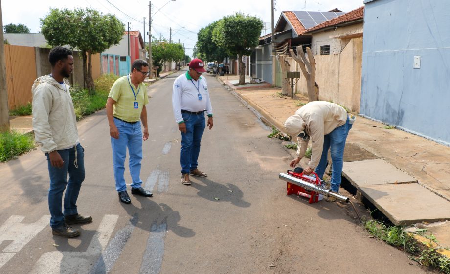 Nova estratégia de combate ao Aedes aegypti com uso de termonebulização foi iniciada pela Prefeitura