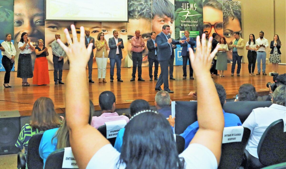 UEMS: Governador anuncia novos cursos e Centro de Saúde que será referência para autistas