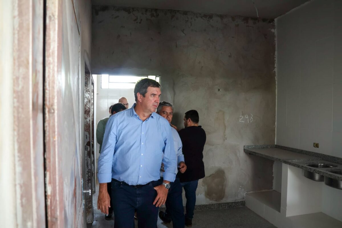 Investimentos de R$ 27 milhões: governador confere andamento de obras e reformas de escolas em MS Investimentos de R$ 27 milhões: governador confere andamento de obras e reformas de escolas em MS