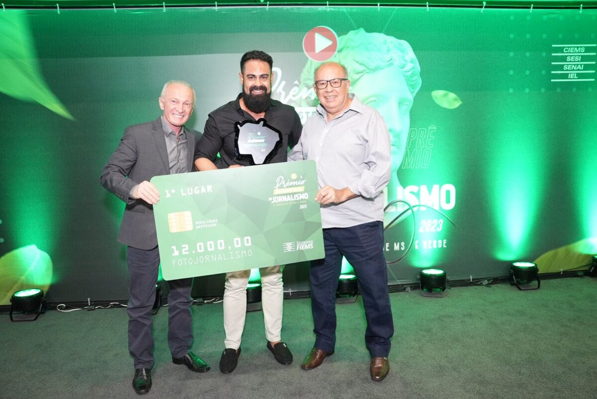 SBT MS é o grande vencedor do Prêmio MS Industrial de Jornalismo 2023 SBT MS é o grande vencedor do Prêmio MS Industrial de Jornalismo 2023