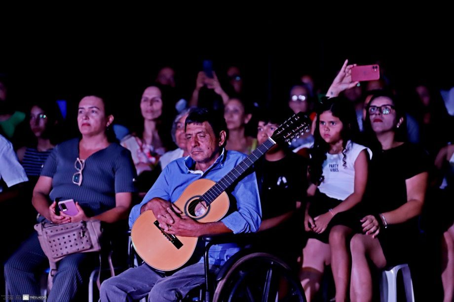 Alunos da Diretoria de Cultura apresentaram a 1ª Mostra de Música Regional; veja como foi
