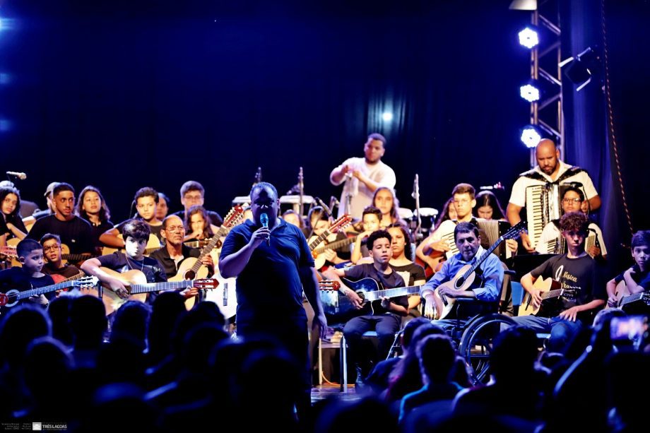 Alunos da Diretoria de Cultura apresentaram a 1ª Mostra de Música Regional; veja como foi