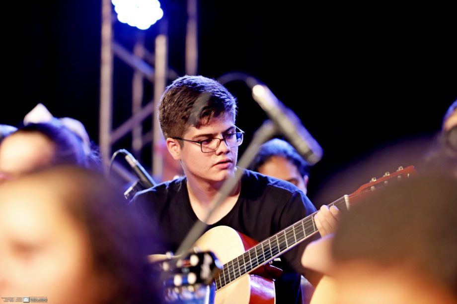 Alunos da Diretoria de Cultura apresentaram a 1ª Mostra de Música Regional; veja como foi