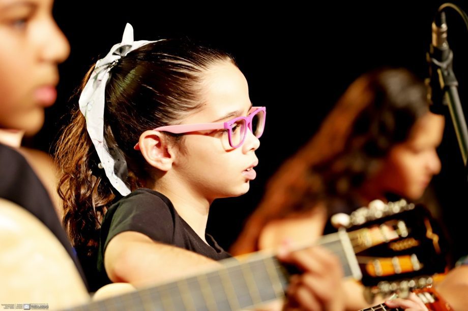 Alunos da Diretoria de Cultura apresentaram a 1ª Mostra de Música Regional; veja como foi