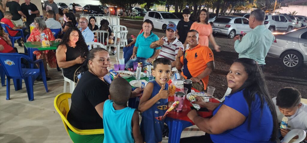 Regional da Sanesul de Três Lagoas promove confraternização de final de ano