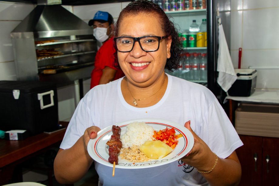 Segundo dia do Festival de Comida de Feira acontece nesta segunda-feira (04)