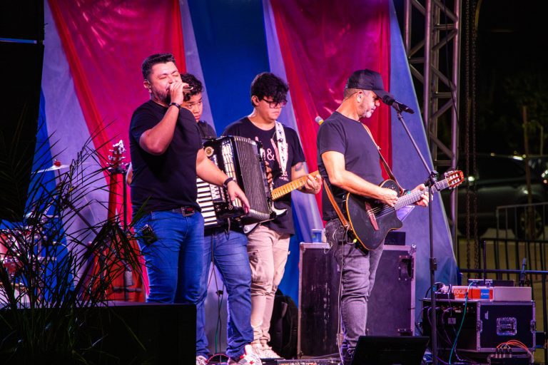 Muita música e pratos deliciosos celebraram o aniversário da Feira Central e o 1º Festival de Comida