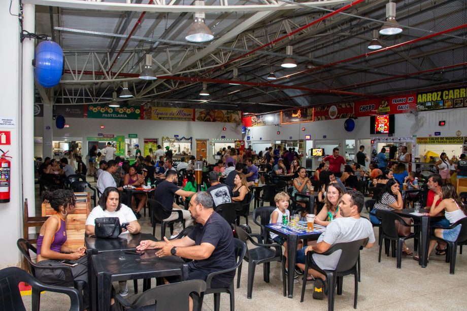 Muita música e pratos deliciosos celebraram o aniversário da Feira Central e o 1º Festival de Comida