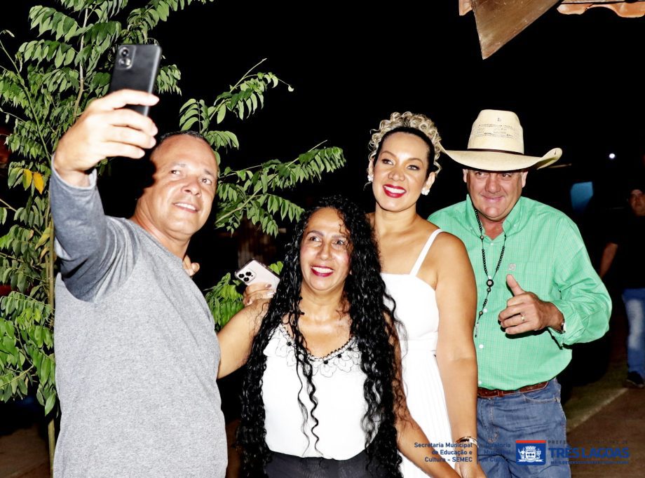 Mais de 5 mil pessoas prestigiaram o “Esquenta da Virada” no Balneário Municipal Mais de 5 mil pessoas prestigiaram o “Esquenta da Virada” no Balneário Municipal
