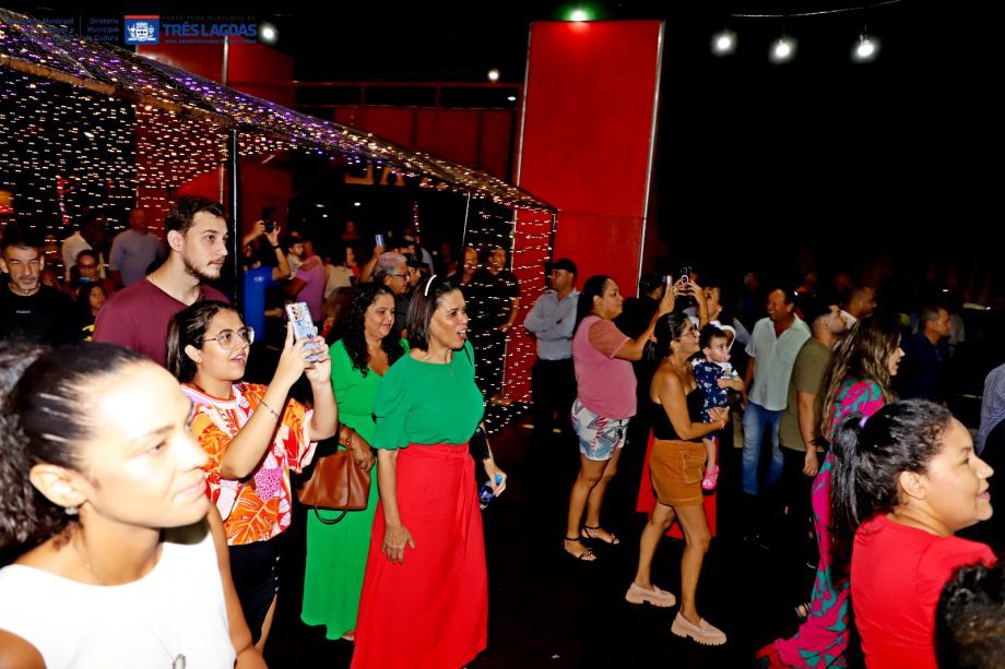 Cascata da NOB e Canteiros Centrais são inaugurados pelo Prefeito Angelo Guerreiro